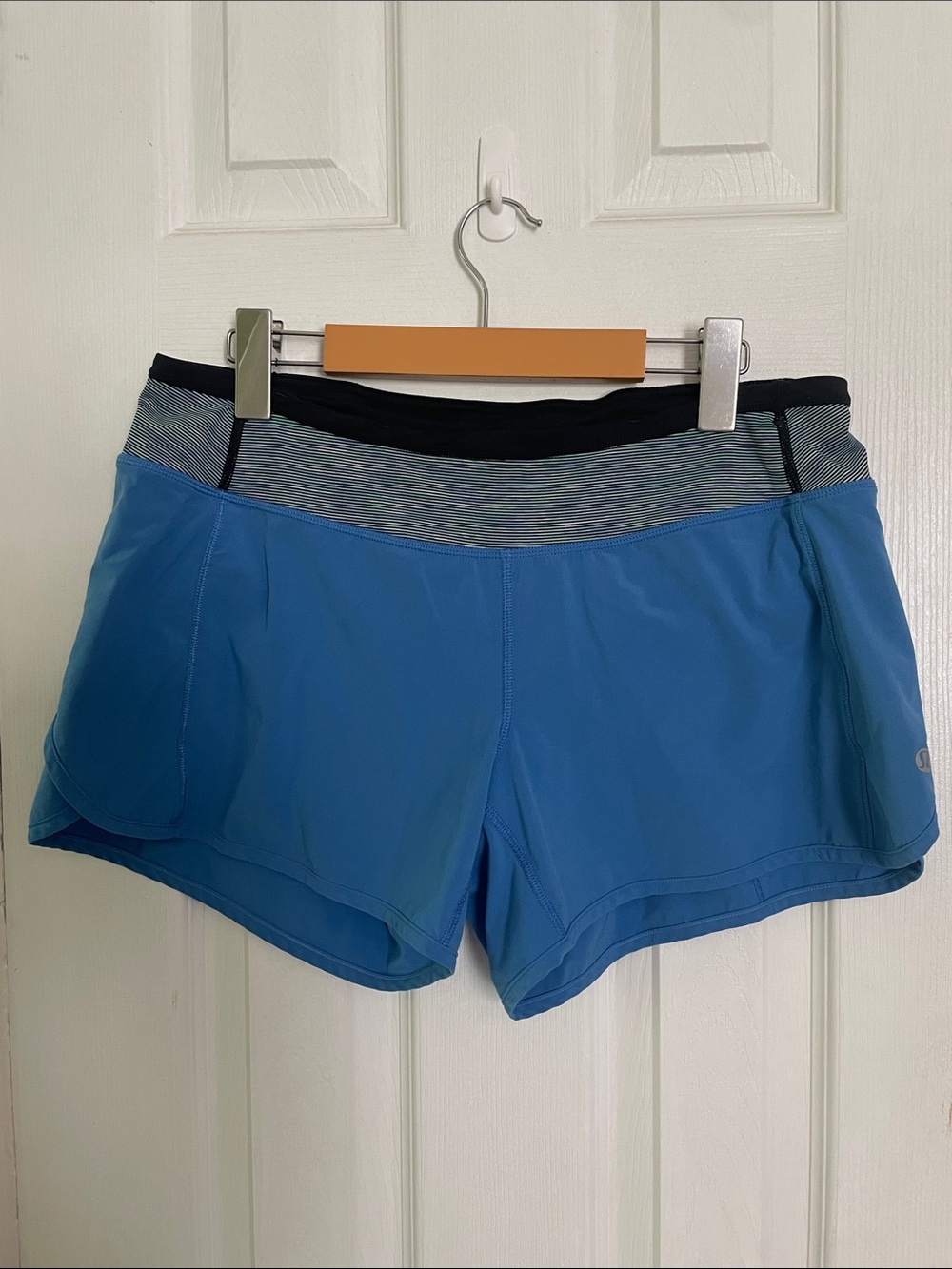 Lululemon Speed Up High-Rise Lined Shorts Blue Size 8 4” Running